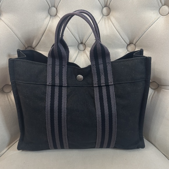 Hermes Black Tote Bag, AUTHENTIC - Picture 3 of 12